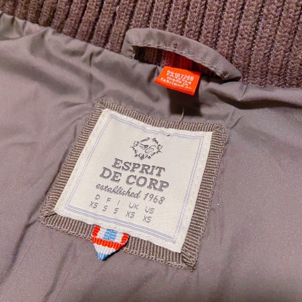 Esprit Chocolate Jacket - Picture 3 of 8